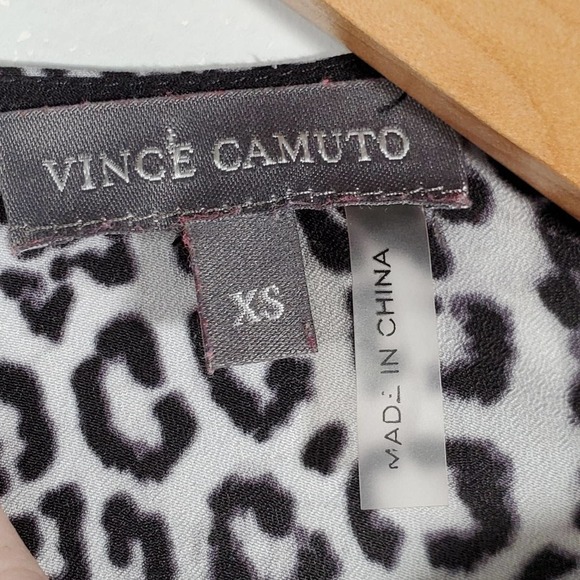 Vince Camuto Ombre Leopard Print High Low Long Sleeve Blouse Blue Size XS - Picture 8 of 11